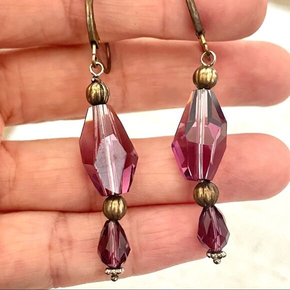 Purple Swarovski Crystal antique silver plated necklace and earrings - Picture 10 of 16